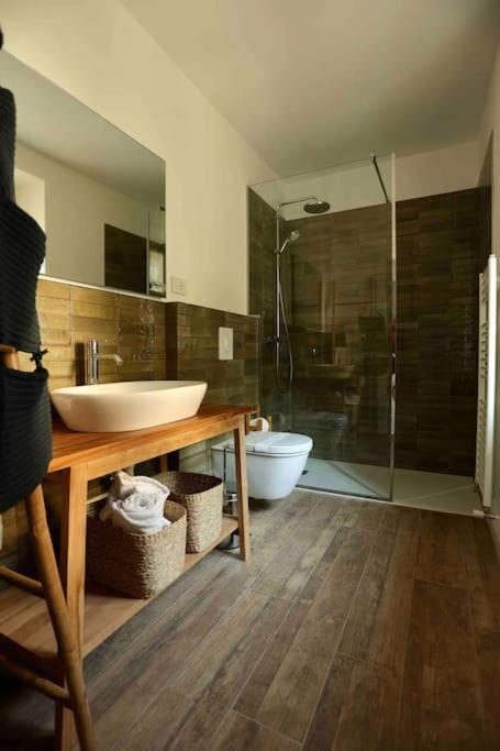 Il Noce Lake View Apartment Лецено Екстериор снимка